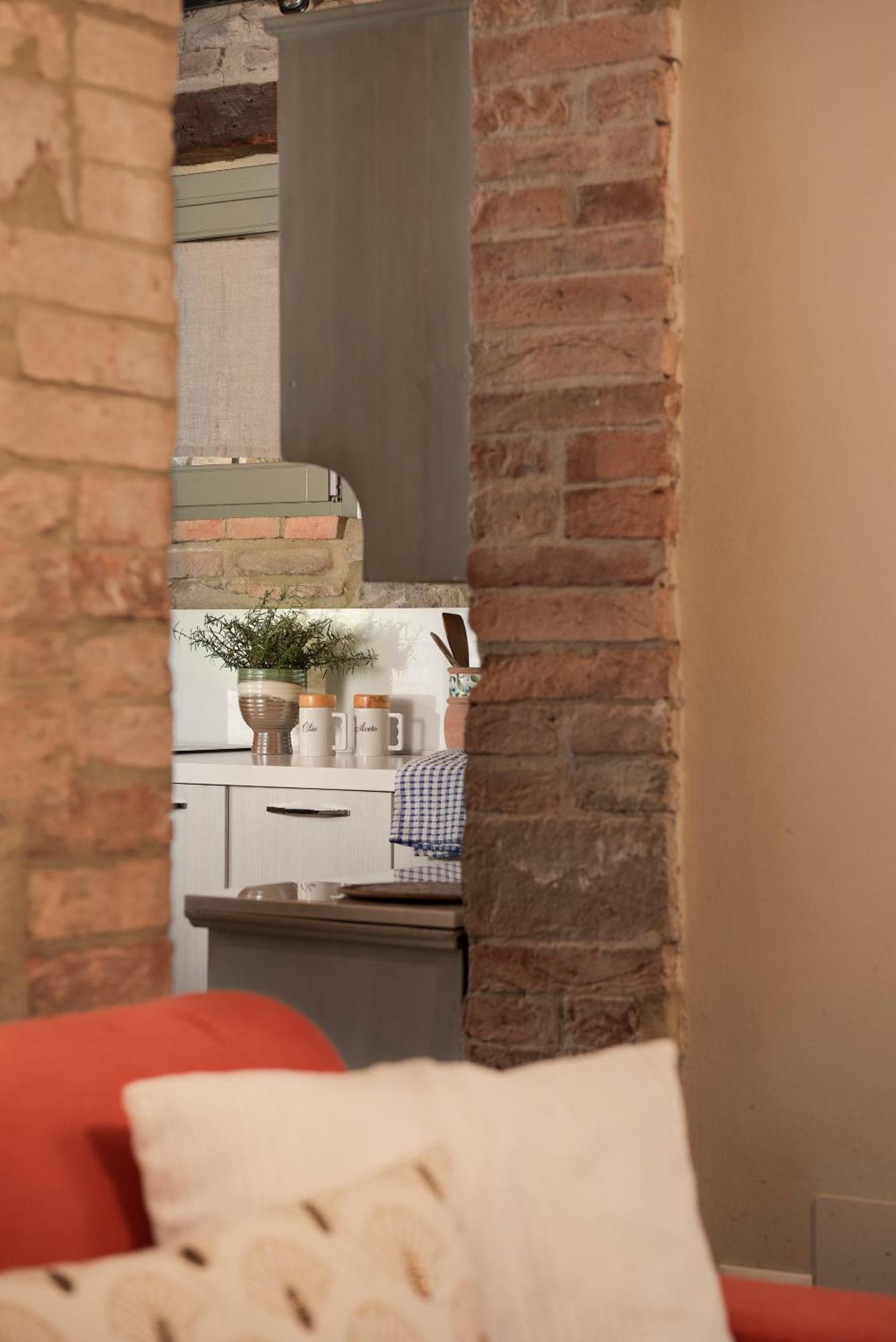Appartement Il Borghetto - La Bottega Di Adele Loft à Castelnuovo dellʼAbate Extérieur photo